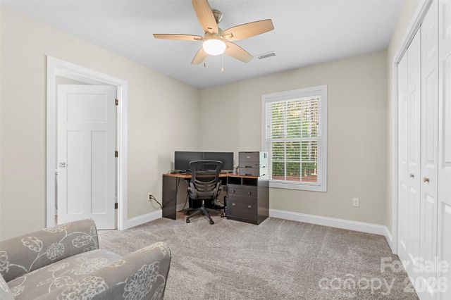 7015 Waterfront Place, Granite Falls, NC 28630