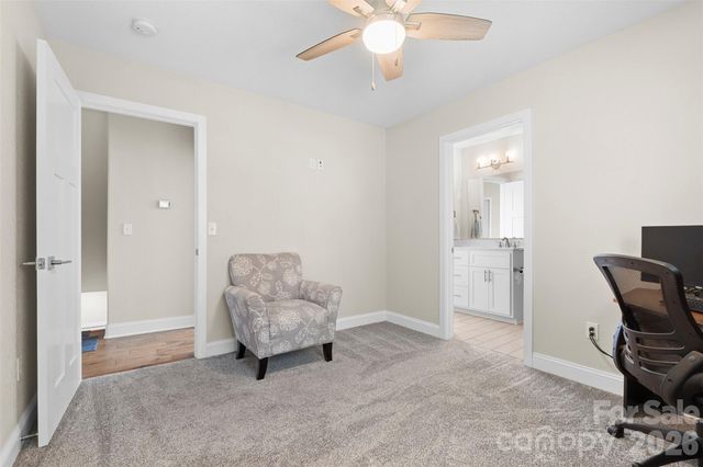 7015 Waterfront Place, Granite Falls, NC 28630