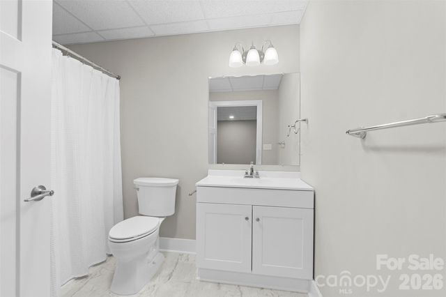 7015 Waterfront Place, Granite Falls, NC 28630