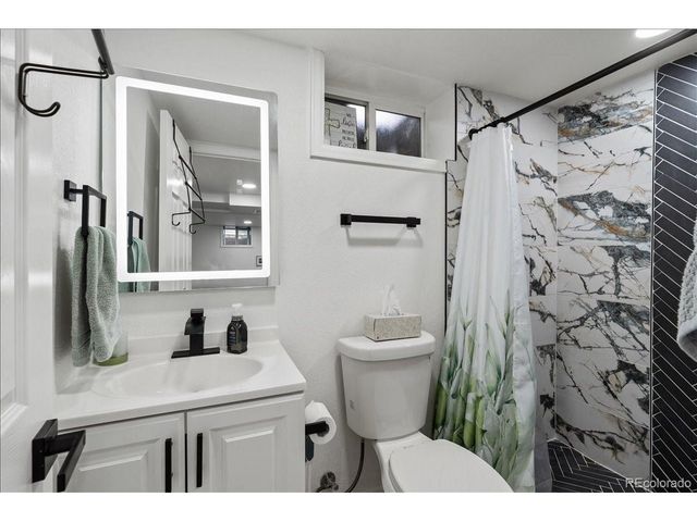 4825 Bryant St, Denver, CO 80221