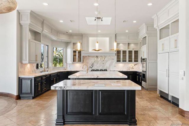4760 Rancho Del Mar Trail, San Diego, CA 92130