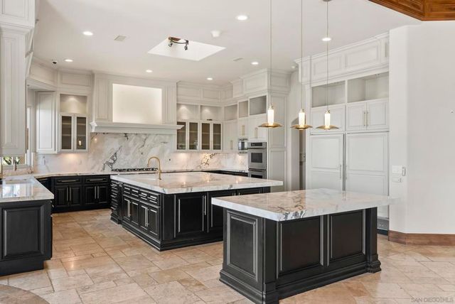 4760 Rancho Del Mar Trail, San Diego, CA 92130