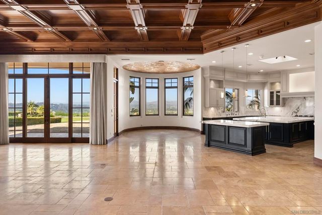 4760 Rancho Del Mar Trail, San Diego, CA 92130