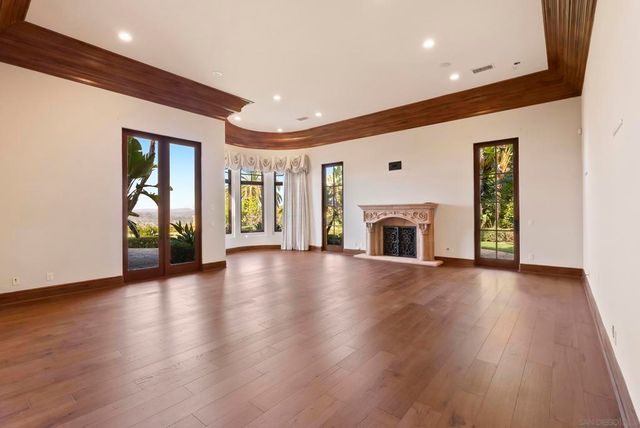 4760 Rancho Del Mar Trail, San Diego, CA 92130