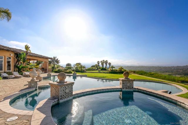 4760 Rancho Del Mar Trail, San Diego, CA 92130