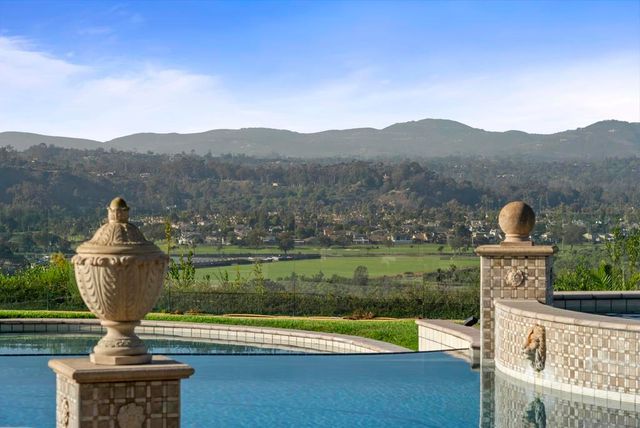 4760 Rancho Del Mar Trail, San Diego, CA 92130