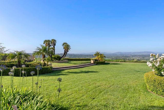 4760 Rancho Del Mar Trail, San Diego, CA 92130