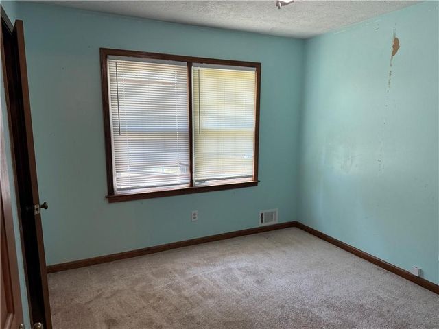 435 S Unity Grove Road, Locust Grove, GA 30248