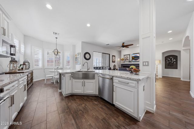 43369 W VENTURE Road, Maricopa, AZ 85138