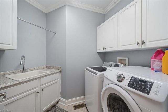 8850 Donilee Manor Court, Lewisville, NC 27023