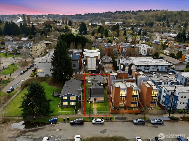 547 S Sullivan Street, Seattle, WA 98108