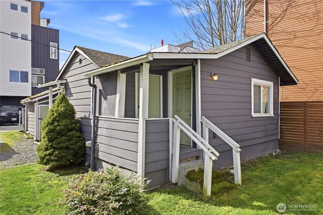 547 S Sullivan Street, Seattle, WA 98108