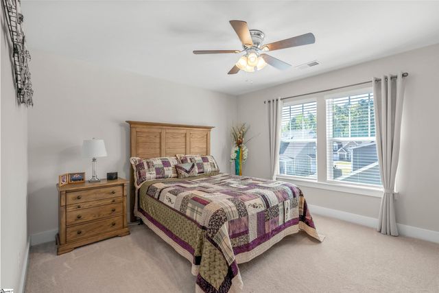 1308 Summer Gold Way, Boiling Springs, SC 29316