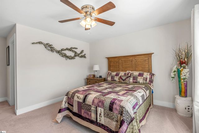 1308 Summer Gold Way, Boiling Springs, SC 29316