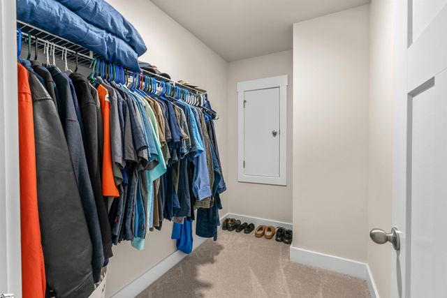 1308 Summer Gold Way, Boiling Springs, SC 29316