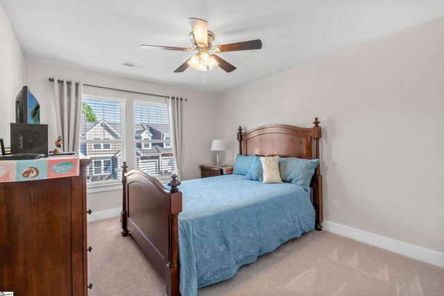 1308 Summer Gold Way, Boiling Springs, SC 29316