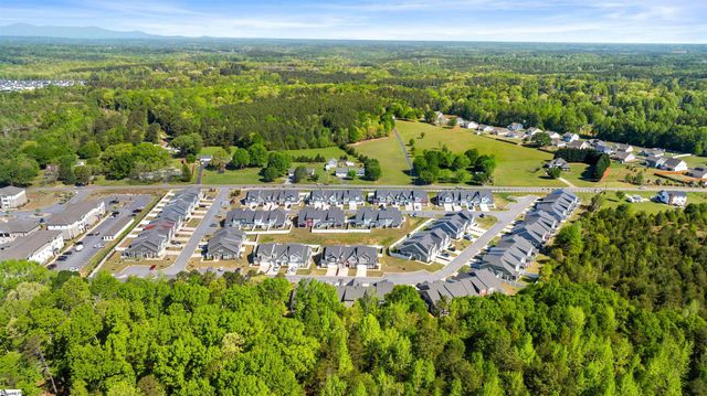 1308 Summer Gold Way, Boiling Springs, SC 29316