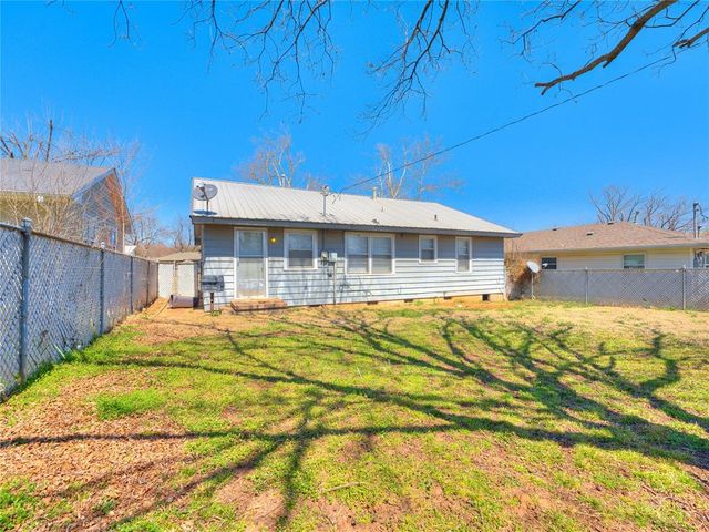1223 E Rose Drive, Shawnee, OK 74804