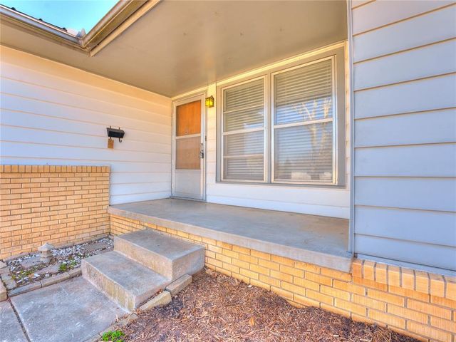 1223 E Rose Drive, Shawnee, OK 74804