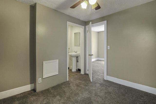 612 N Walnut Street, Lansing, MI 48933