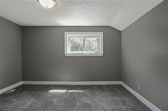 612 N Walnut Street, Lansing, MI 48933