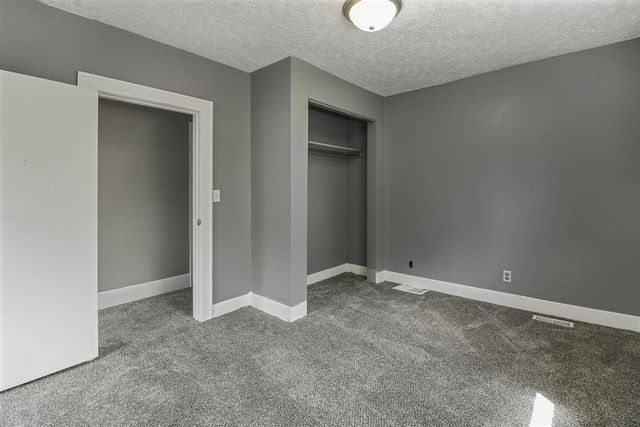 612 N Walnut Street, Lansing, MI 48933