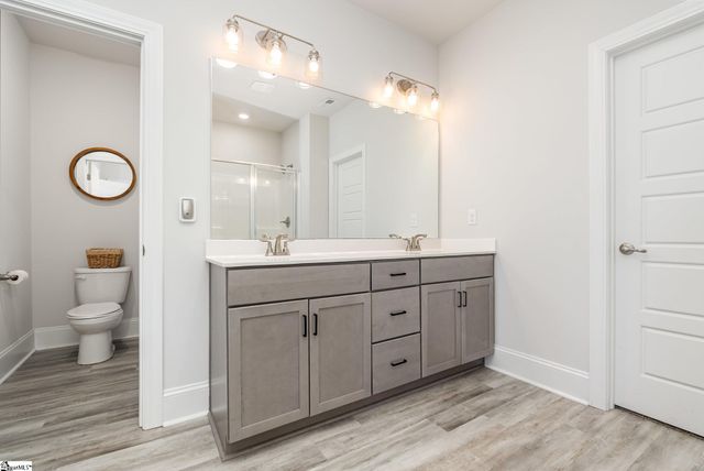 2 Moonlight Lane, Greenville, SC 29605