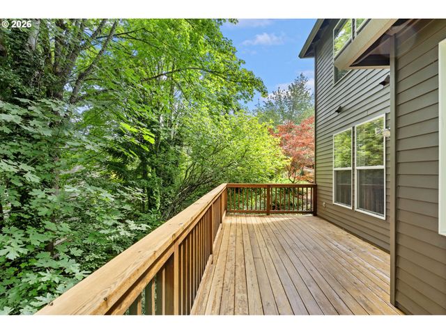 9907 Nw BARTHOLOMEW Dr, Portland, OR 97229