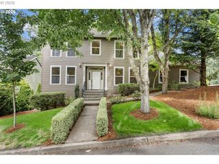 9907 Nw BARTHOLOMEW Dr, Portland, OR 97229