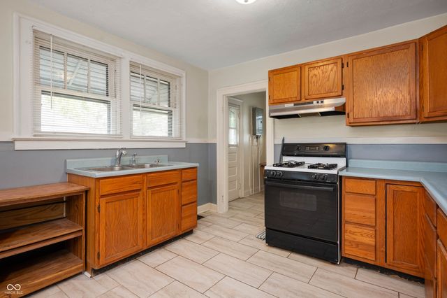 714 N Chester Avenue, Indianapolis, IN 46201