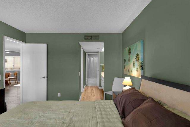 1409 N Sunrise Way 55, Palm Springs, CA 92262