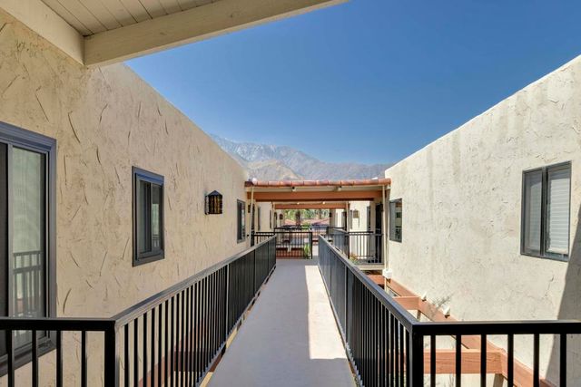 1409 N Sunrise Way 55, Palm Springs, CA 92262