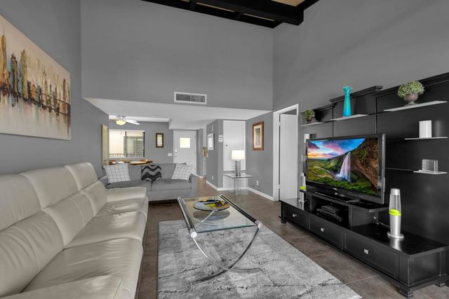 1409 N Sunrise Way 55, Palm Springs, CA 92262