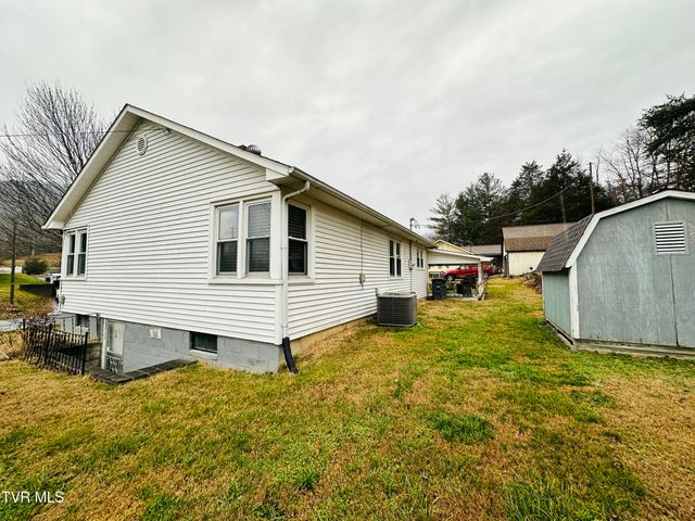155 Reading Road, Weber City, VA 24290