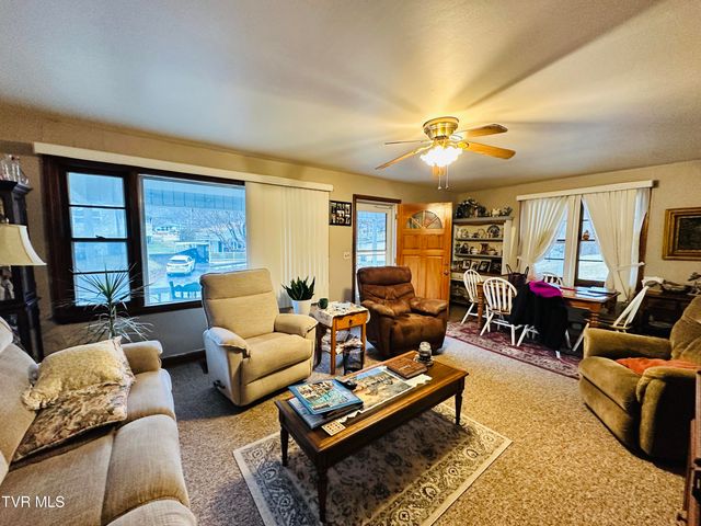 155 Reading Road, Weber City, VA 24290