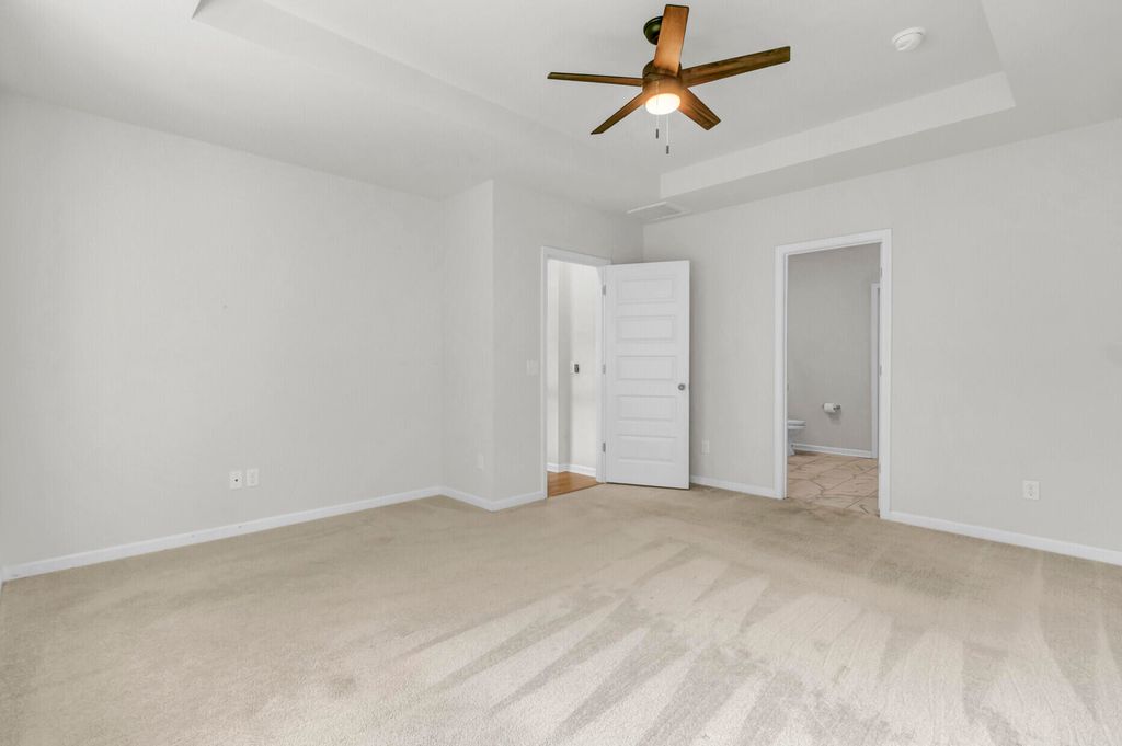 Image 18 of property listing at 991 Arrowwood Way, Summerville, SC 29485