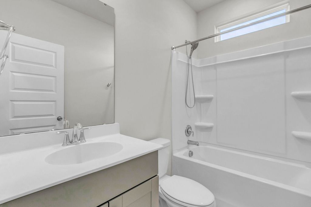 Image 24 of property listing at 991 Arrowwood Way, Summerville, SC 29485