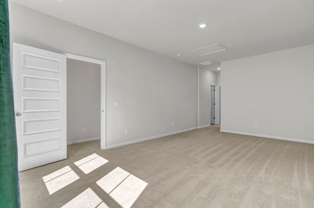 Image 28 of property listing at 991 Arrowwood Way, Summerville, SC 29485