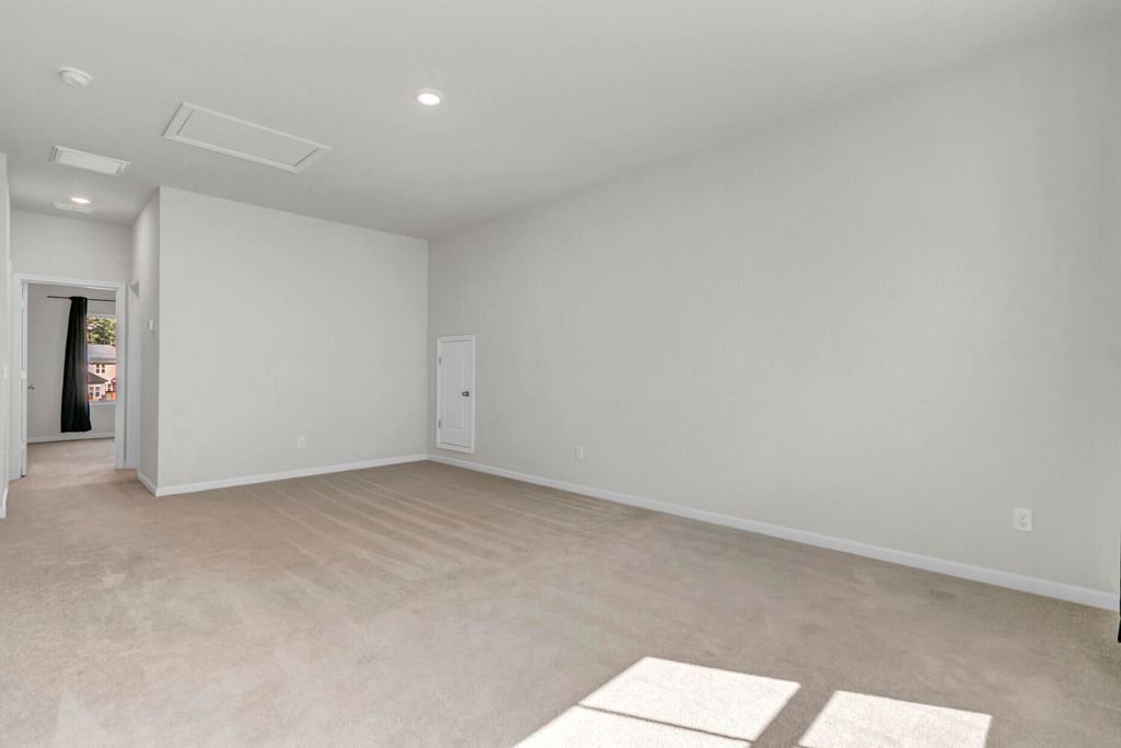 Image 29 of property listing at 991 Arrowwood Way, Summerville, SC 29485