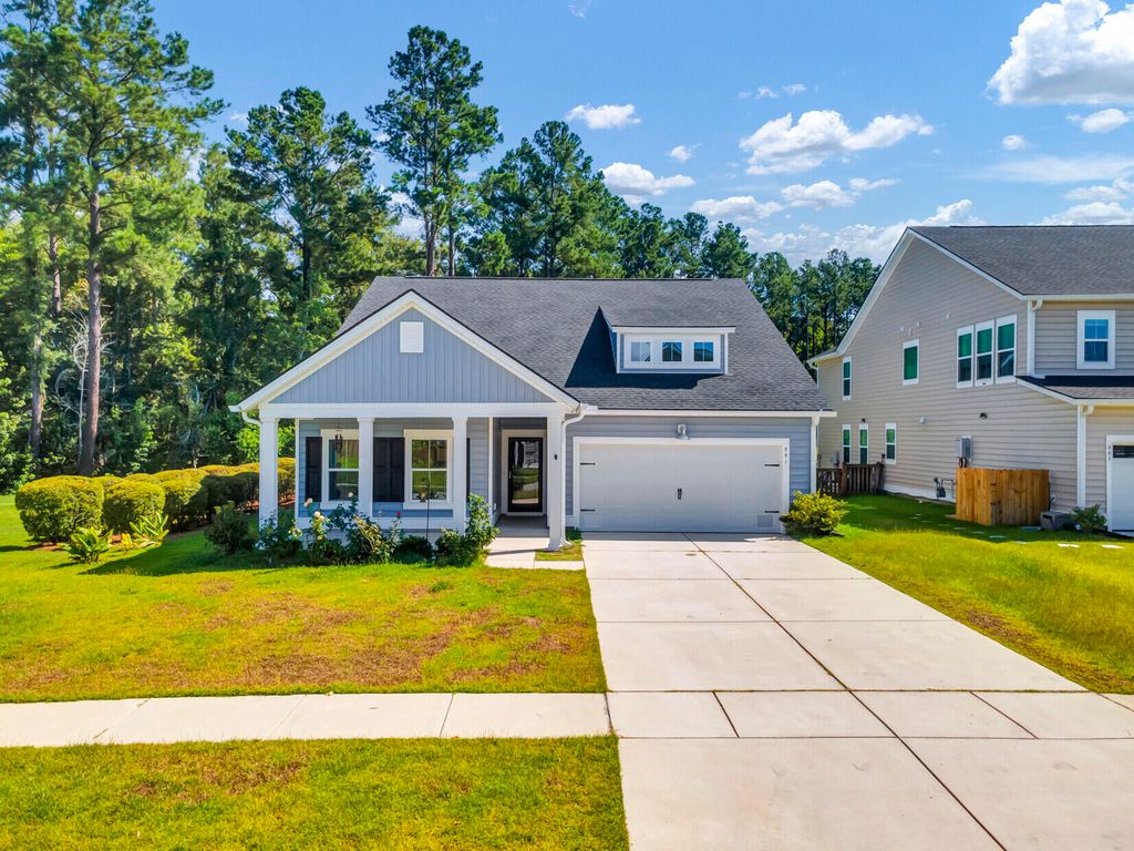 Image 39 of property listing at 991 Arrowwood Way, Summerville, SC 29485