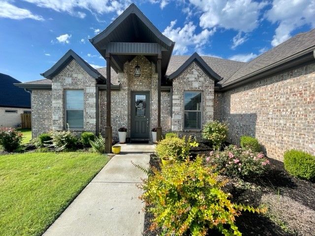 1341 Little Osage Lane, Bentonville, AR 72713