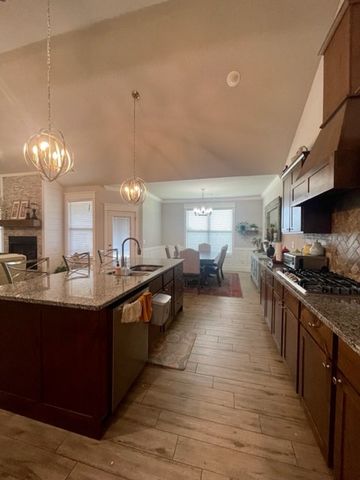 1341 Little Osage Lane, Bentonville, AR 72713