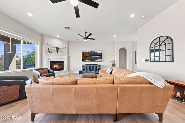 4486 W JOSIAH Trail, San Tan Valley, AZ 85144