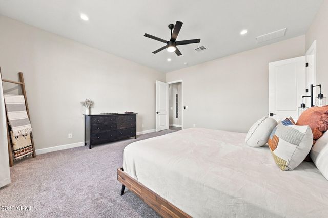 4486 W JOSIAH Trail, San Tan Valley, AZ 85144