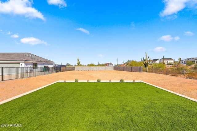 4486 W JOSIAH Trail, San Tan Valley, AZ 85144
