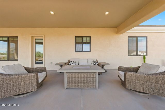 4486 W JOSIAH Trail, San Tan Valley, AZ 85144