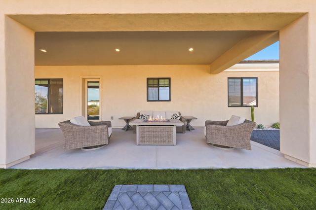 4486 W JOSIAH Trail, San Tan Valley, AZ 85144
