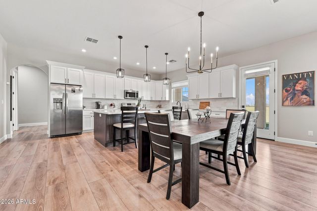 4486 W JOSIAH Trail, San Tan Valley, AZ 85144
