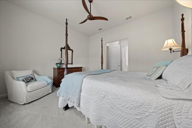 9432 SW 56TH LOOP, Ocala, FL 34481