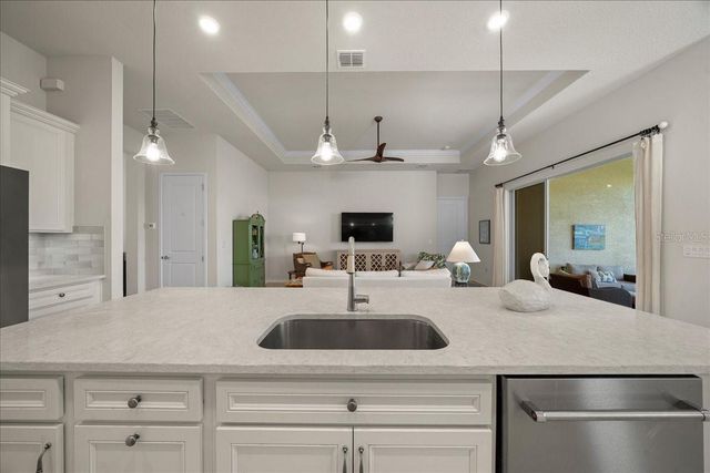 9432 SW 56TH LOOP, Ocala, FL 34481